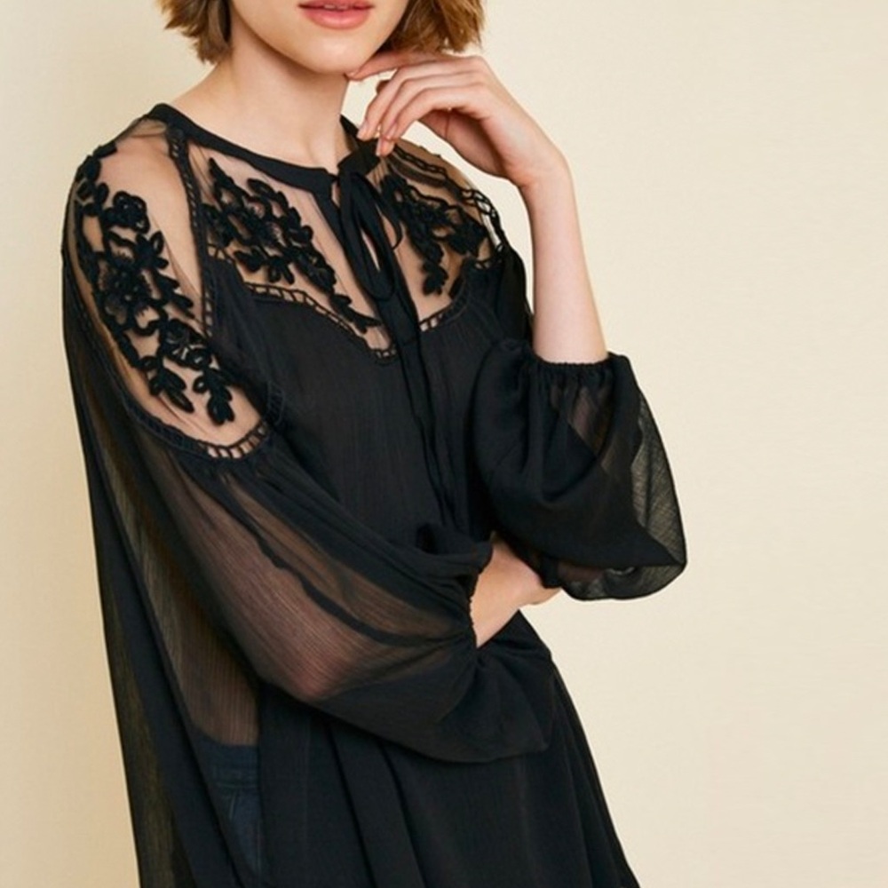 Elegant Black Lace Up Romantic Chiffon Blouse NEW - Picture 3 of 9